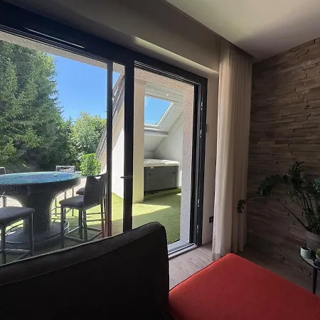 Maison Avec Jaccuzi *