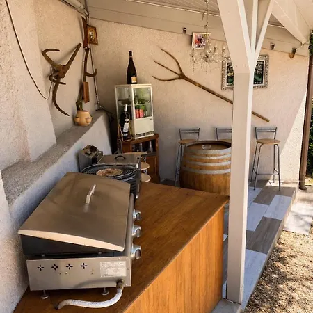 بيت للعطل Maison Avec Jaccuzi Curienne