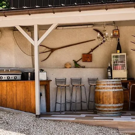 Maison Avec Jaccuzi بيت للعطل