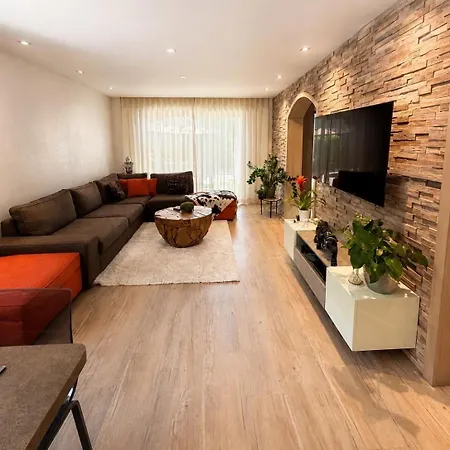 Maison Avec Jaccuzi Holiday home *
